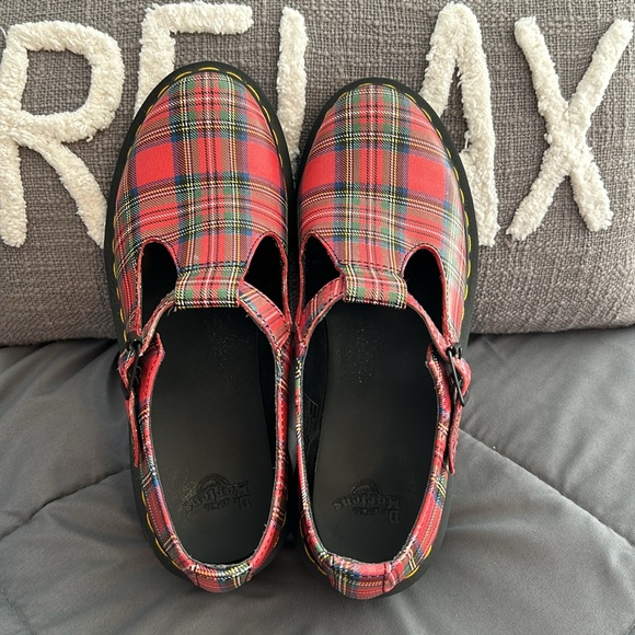 Dr Marten Polley Stewart Tartan Plaid Sophia Mary Jane Leather Shoe Red 41 9 New - Picture 4 of 14